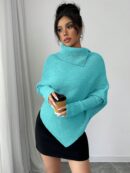 Sweater Asimétrico de Cuello Alto con Manga Murciélago