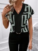 Blusa de Verano con Estampado Geométrico y Manga Murciélago