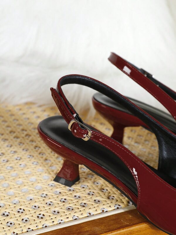 Zapatos de Tacón Gatito en Charol con Punta Afilada y Espalda Abierta - Image 28