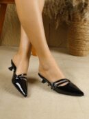 Zapatos de Tacón Gatito en Charol con Punta Afilada y Espalda Abierta