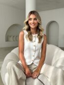 Chaleco Elegante de Botones Metálicos con Cuello Redondo