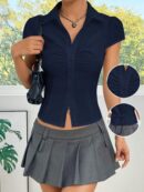 Blusa Blanca con Lazada Frontal y Mangas Cortas