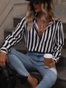 Camisa Manga Larga a Rayas Verticales con Botones