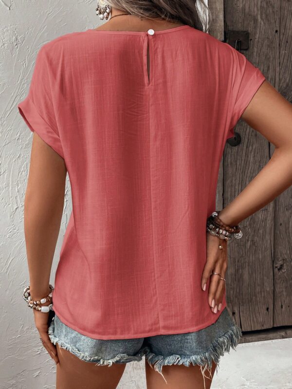 Blusa Casual con Encaje Contraste y Mangas Murciélago - Image 20