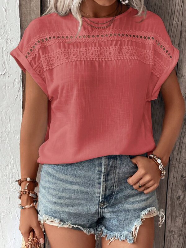 Blusa Casual con Encaje Contraste y Mangas Murciélago - Image 23
