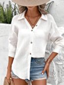 Camisa Larga con Hombros Caídos y Botones Frontales