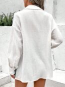 Camisa Larga con Hombros Caídos y Botones Frontales