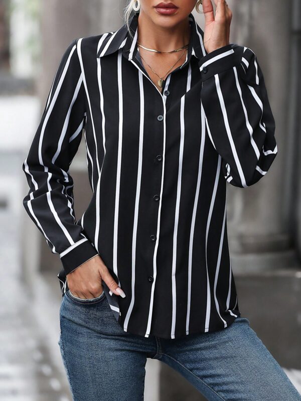 Camisa Manga Larga a Rayas Verticales con Botones - Image 4