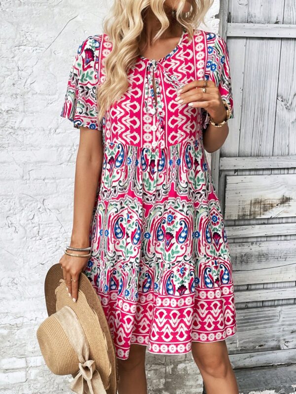 Vestido Boho Floral con Cuello Atado y Volantes - Image 9