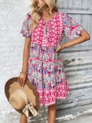 Vestido Boho Floral con Cuello Atado y Volantes