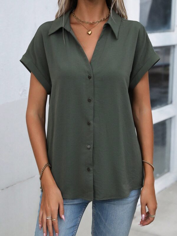 Camisa Casual de Manga Murciélago con Botones Frontales - Image 14