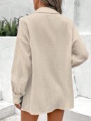 Camisa Larga con Hombros Caídos y Botones Frontales