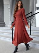 Vestido Rojo Invernal de Cuello Redondo y Manga Farol