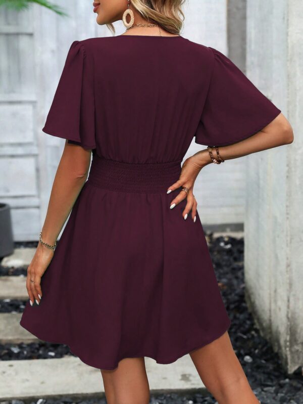 Vestido Casual Cuello en V con Mangas Mariposa - Image 137