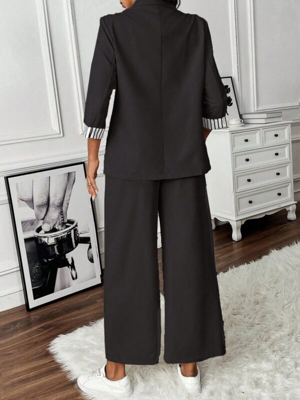 Conjunto de Blazer y Pantalón a Rayas con Puños Dobladillos - Image 22