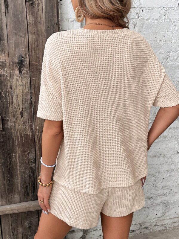 Set de Top Casual y Shorts con Cintura Ajustable en Tejido Texturizado - Image 7