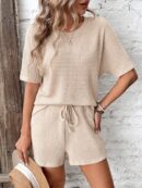 Set de Top Casual y Shorts con Cintura Ajustable en Tejido Texturizado