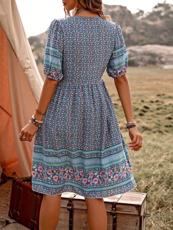 Vestido Casual con Estampado Floral y Botones, Ideal para Vacaciones en la Playa - Image 8