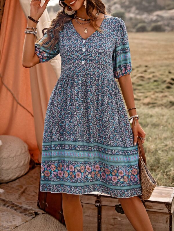 Vestido Casual con Estampado Floral y Botones, Ideal para Vacaciones en la Playa - Image 10