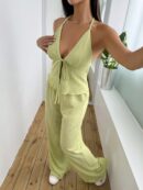 Set de Camisola Plisada y Pantalón Ancho de Textura Suave y Elegante