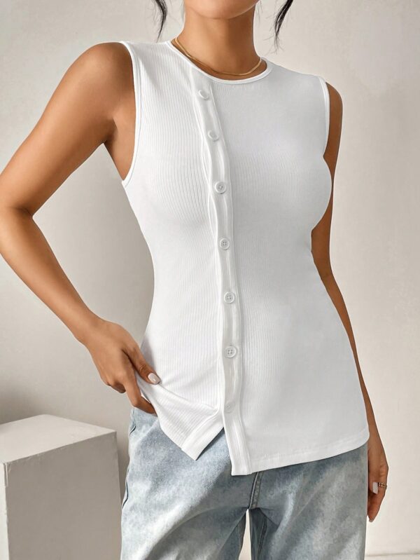 Top Tejido Slim Fit Casual con Botones Frontales - Image 14