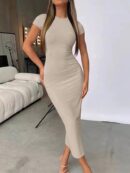 Vestido Ajustado de Cuello Redondo en Color Sólido