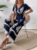 Mono Corto con Estampado Floral y Cuello V para Verano