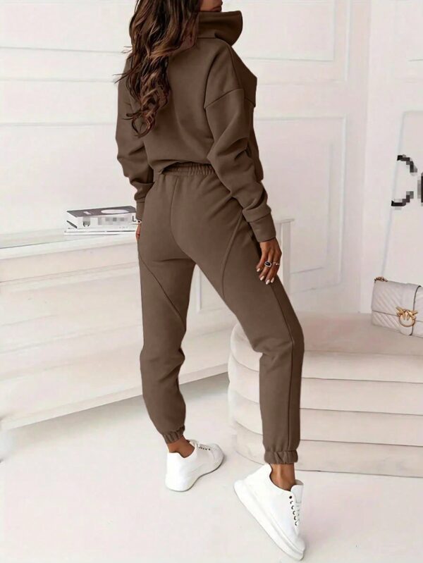 Conjunto Deportivo Unicolor Oversize con Sudadera y Pantalón - Image 2