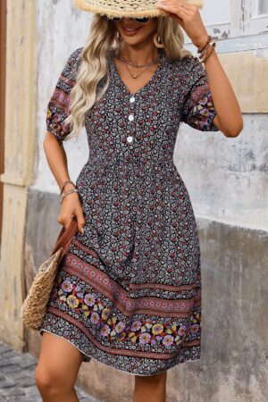 Vestido Casual con Estampado Floral y Botones, Ideal para Vacaciones en la Playa
