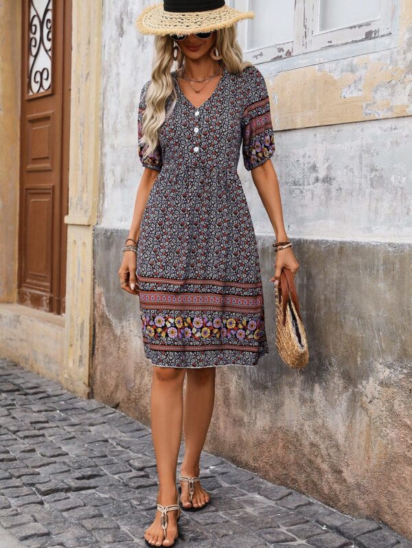 Vestido Casual con Estampado Floral y Botones, Ideal para Vacaciones en la Playa - Image 6