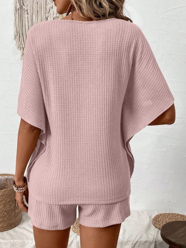 Conjunto de Verano Casual con Top Manga Murciélago y Shorts - Image 36