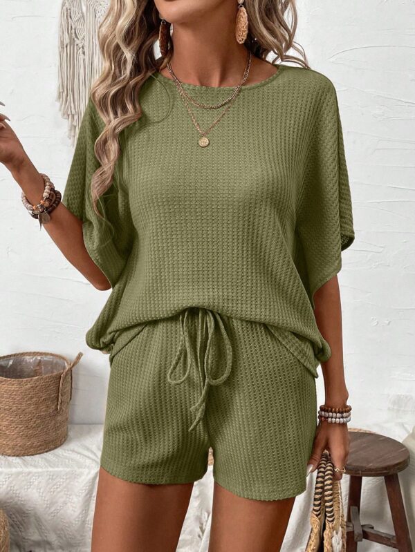 Conjunto de Verano Casual con Top Manga Murciélago y Shorts - Image 27
