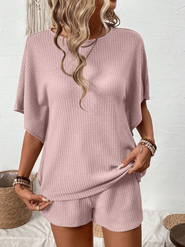 Conjunto de Verano Casual con Top Manga Murciélago y Shorts - Image 40