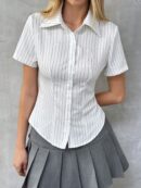Camisa Rayada de Mujer con Botones y Manga Corta, Ajuste Slim