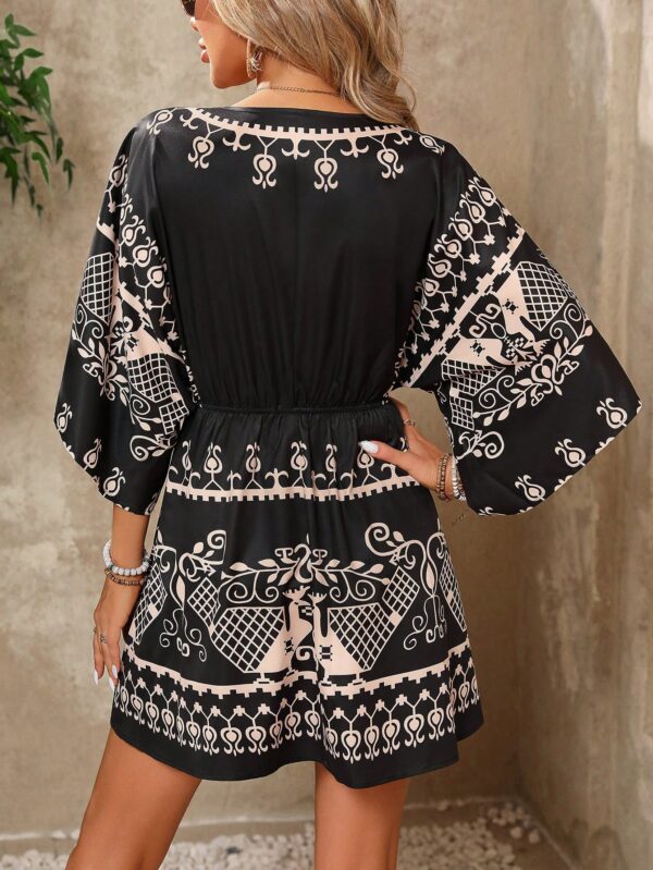 Vestido Boho con Escote en V, Mangas Murciélago y Cinturón - Image 53