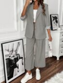 Conjunto de Blazer y Pantalón a Rayas con Puños Dobladillos