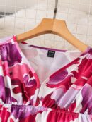 Vestido Maxi Estampado Floral con Cuello en V y Cintura Ajustable