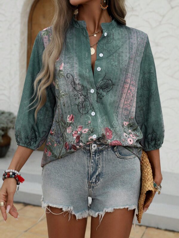Camisa de Estilo Boho con Estampado Floral Vintage - Image 3