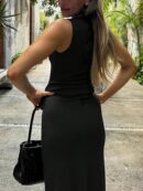 Set de Top Corto y Mini Falda Sin Mangas con Botones