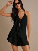 Set Casual de Verano con Top Halter y Shorts