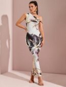 Vestido Bodycon Estampado Floral con Hombro Descubierto