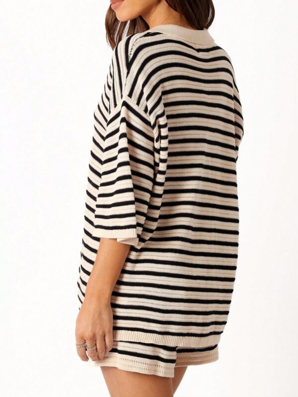 Set Casual de Camisa a Rayas y Shorts Sueltos - Image 3