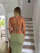 Set Veraniego de 2 Piezas: Top Halter Espalda Descubierta y Mini Falda