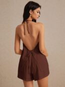 Set Casual de Verano con Top Halter y Shorts