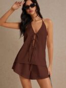Set Casual de Verano con Top Halter y Shorts
