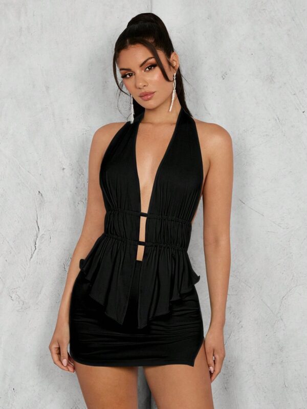Conjunto de Blusa Halter con Falda Plisada y Abertura