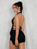 Conjunto de Blusa Halter con Falda Plisada y Abertura