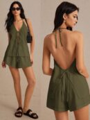 Set Casual de Verano con Top Halter y Shorts