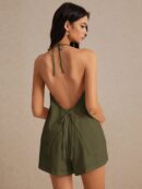 Set Casual de Verano con Top Halter y Shorts