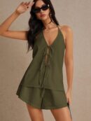 Set Casual de Verano con Top Halter y Shorts